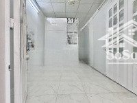 cho thuê nhà nguyên căn mới full nội thất cho ở nhiều người an ninh