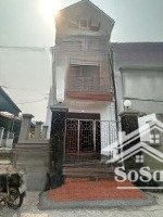 cc e bán căn hộ 3 tầng mới cứng cong. vị trí: xã hoàn sơn tiên du bắc ninh