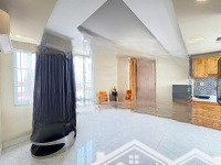 căn hộ dịch vụ ban công cao cấp tách bếp + 1 phòng ngủ + 1 phòng khách ngay dạ nam q8