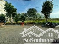 đất ngộp giá rẻ 100m2 800tr shr đ.nb2a bến cát, bd
