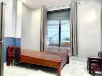 căn hộ mới full nội thất gần hồ tùng mậu đh bách khoa sư phạm cửa sổ rộng 20-25m2. giá 2.3-2.7 tr