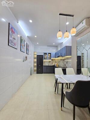 BÁN NHÀ NGÕ QUỲNH - Hai Bà Trưng – 45M² – NHỈNH 6 TỶ