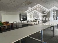 cho thuê văn phòng đường lê văn sỹ, tân bình. dt 570m2 (cắt 300m2) giá thuê chỉ 250k/m2/tháng