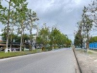 cần bán nhà mặt tiền kinh doanh hùng vương- gần trường đại học quảng nam. lh 0932152747