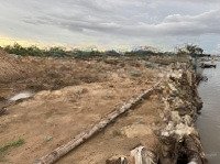 chính chủ cần bán nhà máy xay xác lúa gạo - bến vlxd tại cà mau.