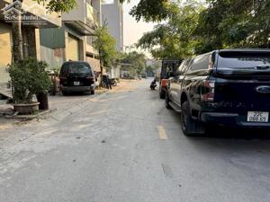 Cần bán 80,2m2 đất trên sổ, tặng thêm 10m2 ngoài sổ tại ngõ 84 phố Nguyễn Thời Trung