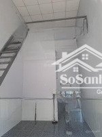 cho thuê nhà trọ có gác đúc, 27m2, 2,6 triệu ở nhơn đức, nhà bè, hcm