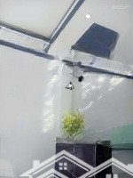 bán nhà mới xây cách chợ long hải khoảng 500m , đường xe hơi,sát đường 36m giá 1ty550 thích hợp đt