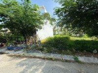 thiếu vốn cần bán đất đ. nguyễn văn uông, gần ubnd phường 1,giá rai bạc liêu, giá 550tr/120m2. shr