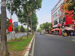 Nhà MT Nguyễn Ái Quốc gần Quãng Trường, đang cho thuê 10tr, chỉ 8,5 tỷ