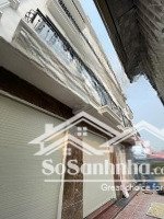 bán nhà 40m2 giá 2tỷ690tr sổ đỏ chuẩn, thiết kế hiện đại, khu đông dân tiện ích, chợ, trường