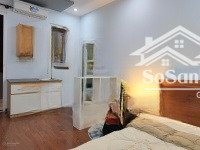 ban công 30m2 bếp nvs riêng phạm hùng nối dài kế bên q8