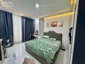 SIÊU PHẨM DUY NHẤT NHÀ 3 TẦNG KHU PHÂN LÔ TĐC XI MĂNG, SỞ DẦU, HỒNG BÀNG CHỈ 3,68 TỶ
