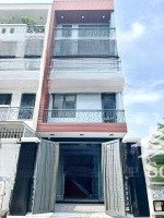 chính chủ bán nhà hxt 12m ,kênh tân hoá đối diện đầm sen khu nhà lầu cao cấp