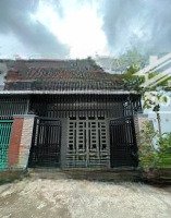 cắt lỗ 300 triệu bán gấp căn nhà gần chợ long thượng