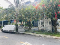 bán căn shophouse 3 lầu nằm liền kề aeon mall tân an