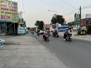 Bán nhà 168m2 góc 2 mặt tiền Bùi Trọng Nghĩa Trảng Dài TP Biên Hòa Đồng Nai có 6,5 tỷ