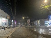 chính chủ bán gấp showroom nội thất góc 2 mặt tiền trảng bom đồi 61