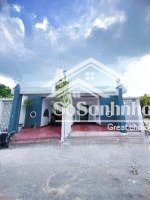 chính chủ bán nhà 1 trệt 1 lầu mt đường dx84 định hòa; vị trí cực đẹp, gần bệnh viện 1500 giường