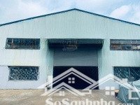 bán nhà xưởng cách thị trấn bến lức 30m đúng 1 cây cầu