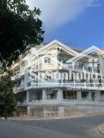 cho thuê nhà biệt thự căn góc 2 mt kdc himlam quận 7 dt: 137.5m2 có tm giá: 78tr lh: 0931353298