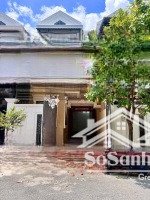 căn villa khu vip 12m cách mt hà huy giáp 100m. dt 6.5m x 15m giá tốt khu vip cao cấp ngã tư ga