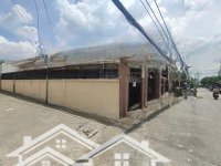 nhà siêu rộng dtsd 300m2, ngang 13m. sân 125m2. mặt tiền sát phạm văn đồng. ở+kd, làm vp, dạy học