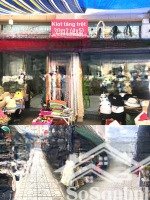 cho thuê kiot chợ đầm dt: 20m giá 13 triệu/tháng.khu khách du lịch tập trung đông phù họp mua bán.