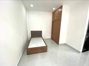 anh khoa cần tiền làm ăn bán gấp nhà hẻm 4m đường đào duy từ, quận 11. giá 4tỷ5. 79m2