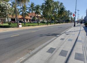 Cần bán 1247m2 mặt tiền Nguyễn Đình Chiểu view biển vị trí ngay trung tâm thủ phủ resort Mũi Né