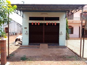 bán nhà mặt phố đường nguyễn hoàng (trảng bom - cây gáo cũ) xã cây gáo, huyện trảng bom, đồng nai