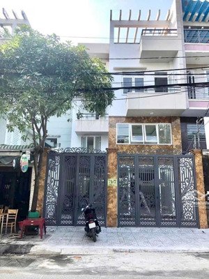 bán nhà đẹp 7x20m.đúc 3 tấm kdc đồng gia ,đường lê thị riêng ,phường thới an.quận 12