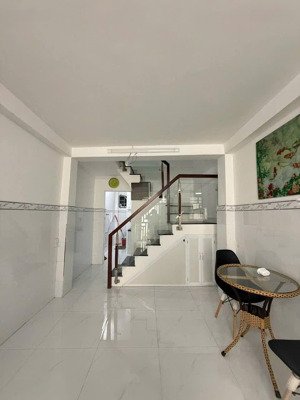 nhà nguyên căn bình thạnh chỉ hơn 9tr/tháng