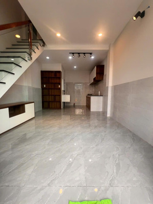 cho thuê nhà nguyên căn sử dụng 47m2 trệt lầu 2 phòng ngủ mặt tiền đỗ thị tâm, tân quý, tân phú