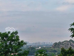 bán 600m trên đồi tiên phương, chương mỹ. có 200m đất ở. lh 0979 855666