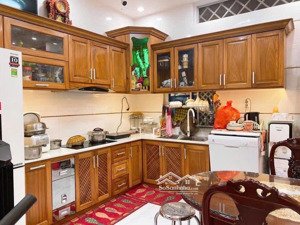 cho thuê nhà 1 trệt 2 lầu p. trung dũng, biên hòa. dt 81m2, 10tr/tháng, lh 0906694959