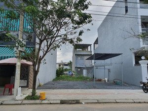 đất ngộp ngay tthc tt.trảng bom 95m2 giá 1tỷ750, gần chợ mới, dân cư đông đúc sầm uất, sổ sẵn