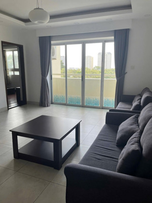 cần cho thuê căn hộ hùng vương plaza, quận 5 , dt 132m2 , 3 phòng , 3wc, giá 22tr