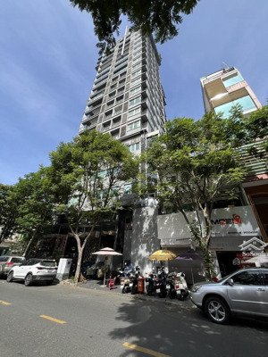 bán nhà mt nguyễn trung trực p bến thành quận 1, diện tích :12x25 cn 300m2-kc 9 tầng-giá bán 115 tỷ