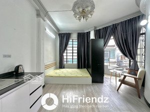 giá tốt! cho thuê phòng ban công cửa sổ full nội thất ngay gần đại học ueh q10