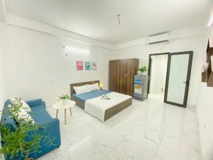 phòng vũ trọng phụng 1 ngủ + 1 bếp giá 3tr8/tháng