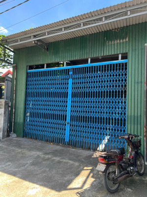 chính chủ bán kho, mặt tiền lớn, ngã ba trong thị xã ninh hòa, khánh hoà, giá ưu đãi chỉ 19tr/1m2