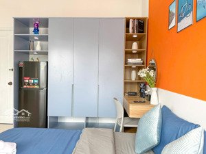 căn hộ 1pn mới, full nội thất, cửa sổ, sang trọng, sát vách q1,5,7, vincom, tttm, di chuyển q1