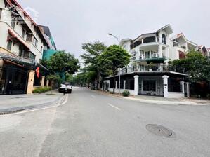 Biệt thự nhà vườn Việt Hưng: Lô góc thoáng đẹp, 145,1m2, 4 tầng - An cư lý tưởng, kinh doanh