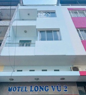 gia chủ cần bán khách sạn 5 tầng 18 phòng ngủ trung tâm tp. cảng phú mỹ