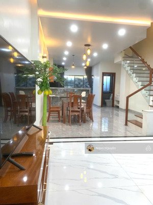 cho thuê nhà nguyên căn khu đt mỹ gia vĩnh thái dt 100m2, 3 tầng, nhà mới đầy đủ nội thất, 18tr/th