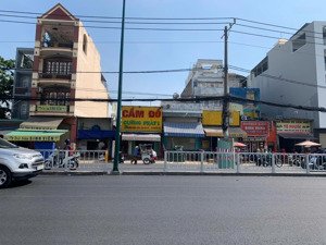 cho thuê đất trống dương quảng hàm p6 gò vấp. diện tích 14x35 giá 40tr/1 !