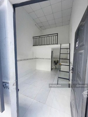 bán gấp dãy trọ 5 phòng đang cho thuê full phòng, ngay trường th thạnh phú, sổ riêng thổ cư 100%