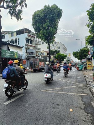 bán nhà mặt tiền đường phạm ngũ lão, p7, gò vấp. vị trí đẹp nhất tuyến đường, dtcn 140m2, hầm 5lầu