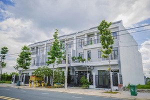 bán 39 căn shophouse có dòng tiền ổn định đối diện khu công nghiệp 120ha